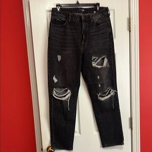 Women’s Black Distressed Jeans